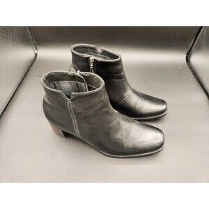 Sporto ~ Womens Black ~ Zip Up Boots ~ Size 7.5M ~ Faux Leather